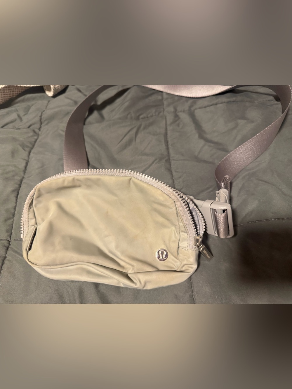 lululemon belt bag